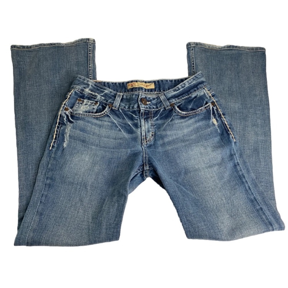 BKE Culture Distressed Stretch Bootcut Jeans, Tagged 29/33.5 Measures 32/32